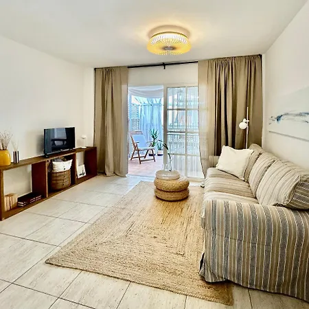 2 Bdr Cozy Ap In Apartman